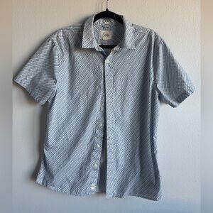 Bixby Nomad Men's Blue Fish Patterned Short Sleeve Button Down Shirt- Slim Fit